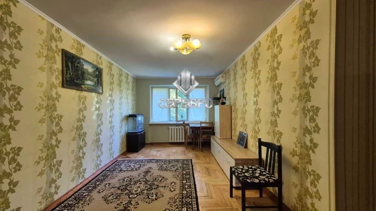 *SALE of a 3-room apartment, Kosmichny district, on Europe Street