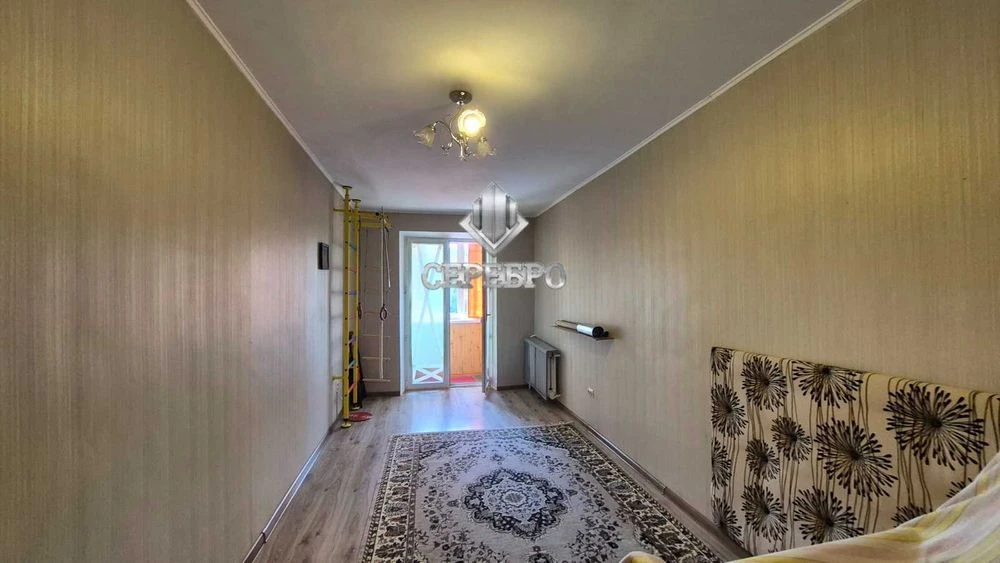 *SALE of a 3-room apartment, Kosmichny district, on Europe Street