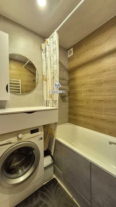 *SALE of a 3-room apartment, Kosmichny district, on Europe Street