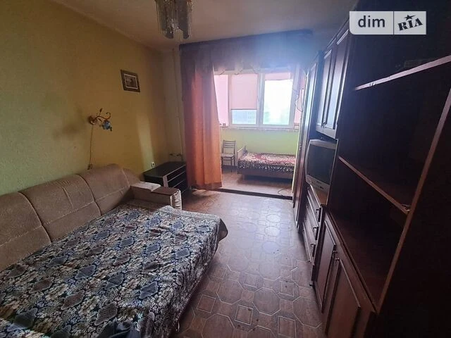 Здам в оренду кімнату на вул. Вікентія Беретті 6Б довгострок
