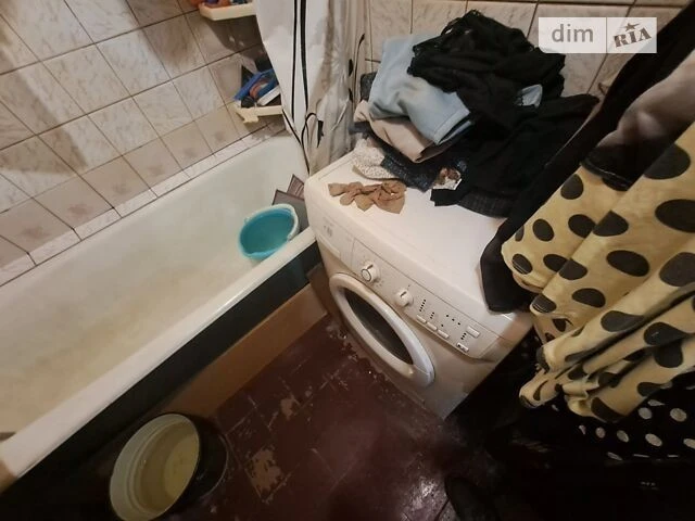 Здам в оренду кімнату на вул. Вікентія Беретті 6Б довгострок