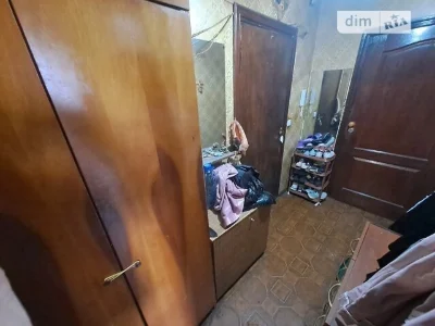 Здам в оренду кімнату на вул. Вікентія Беретті 6Б довгострок
