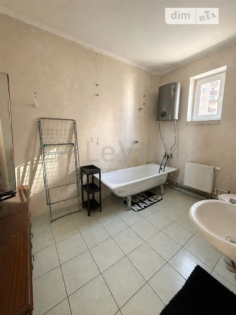 Продаж 2к квартири 67.9 кв. м на вул. Градинська 3 • ID 3480