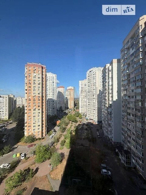 Продаж 2к квартири 67.9 кв. м на вул. Градинська 3 • ID 3480