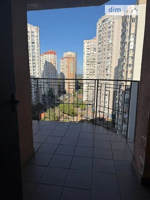 Продаж 2к квартири 67.9 кв. м на вул. Градинська 3 • ID 3480