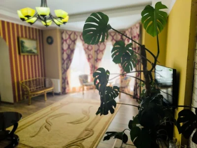 Продається новий сучасний будинок  із пречудовою локацією