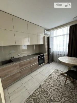 Продаж 2к квартири 35 кв. м на вул. Машинобудівна 41 • ID 34