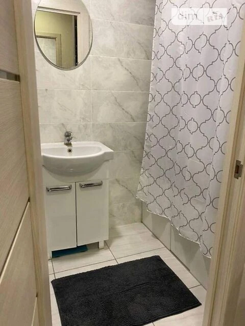 Продаж 2к квартири 35 кв. м на вул. Машинобудівна 41 • ID 34