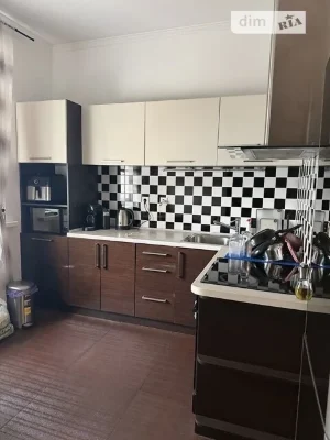 Продаж 1к квартири 42.2 кв. м на просп. Володимира Івасюка 2