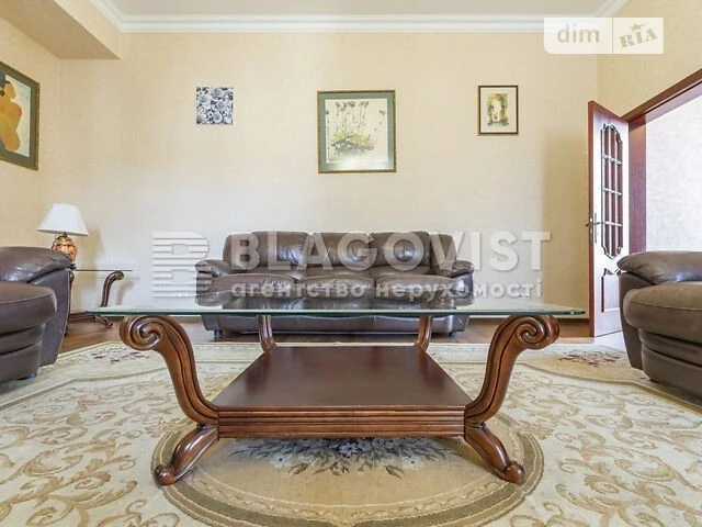 Продаж 4к квартири 126.8 кв. м на вул. Хрещатик 15 • ID 3480
