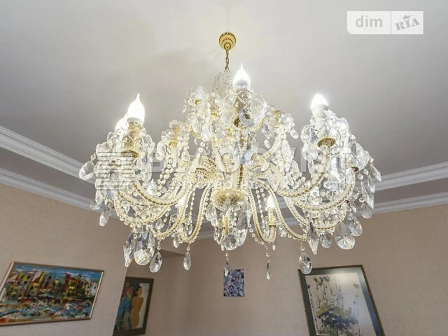 Продаж 4к квартири 126.8 кв. м на вул. Хрещатик 15 • ID 3480