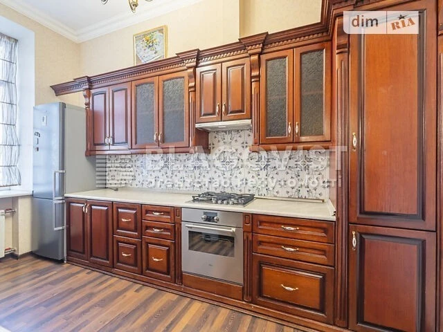 Продаж 4к квартири 126.8 кв. м на вул. Хрещатик 15 • ID 3480