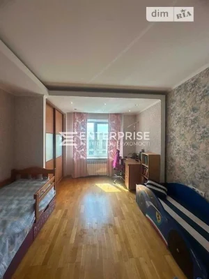 Продаж 3к квартири 99 кв. м на вул. Милославська 47А • ID 34