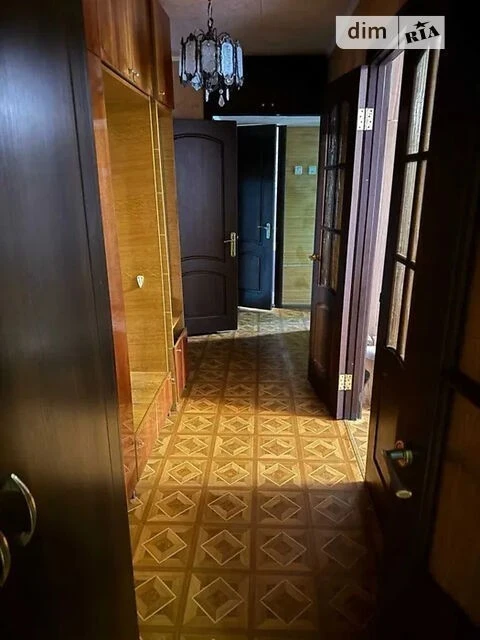 Продаж 2к квартири 52 кв. м на вул. Авіаконструктора Антонов