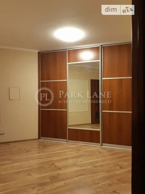 Продаж 1к квартири 59 кв. м на вул. Вишгородська 45Б • ID 34