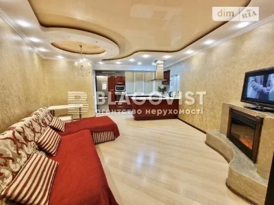 Продаж 1к квартири 67 кв. м на вул. Срібнокільська 12 • ID 3