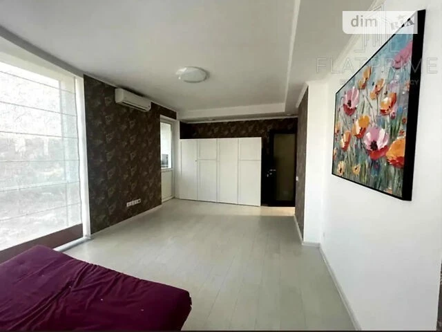 Продаж 2к квартири 65 кв. м на вул. Юрія Шумського 5 • ID 34