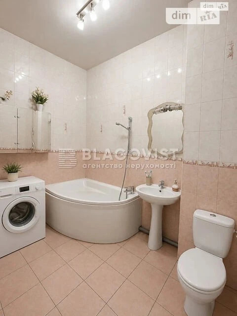 Продаж 2к квартири 92.7 кв. м на шосе Харківське 19А • ID 34