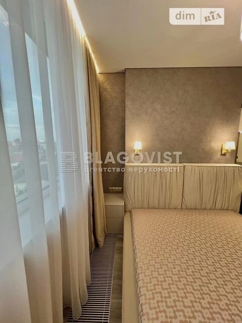 Продаж 2к квартири 53 кв. м на просп. Берестейський 11 • ID