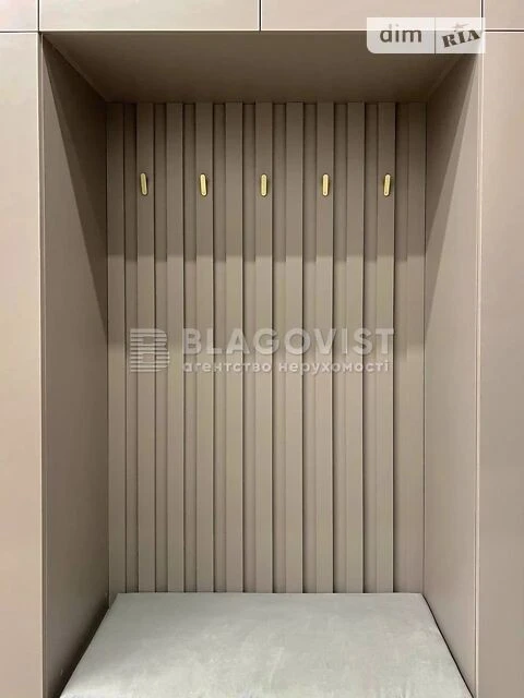 Продаж 2к квартири 53 кв. м на просп. Берестейський 11 • ID