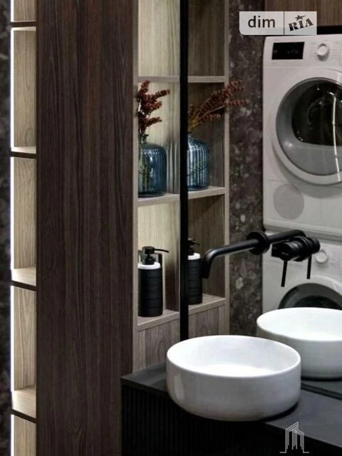 Продаж 3к квартири 84 кв. м на просп. Берестейський 11 • ID