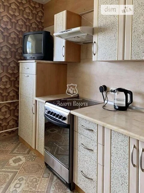 Продаж 1к квартири 44.5 кв. м на вул. Вишняківська 19/19 • I
