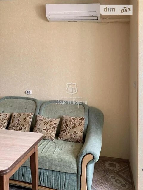 Продаж 1к квартири 44.5 кв. м на вул. Вишняківська 19/19 • I