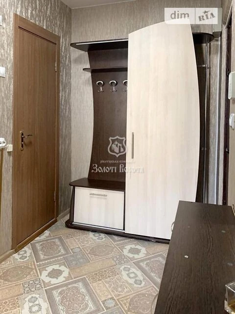 Продаж 1к квартири 44.5 кв. м на вул. Вишняківська 19/19 • I