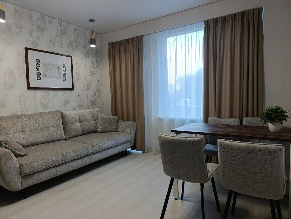 No commission! 3-room apartment building Vertical Left Bank New renovation