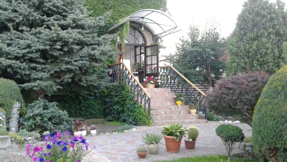 Продажа дома на Бородинском