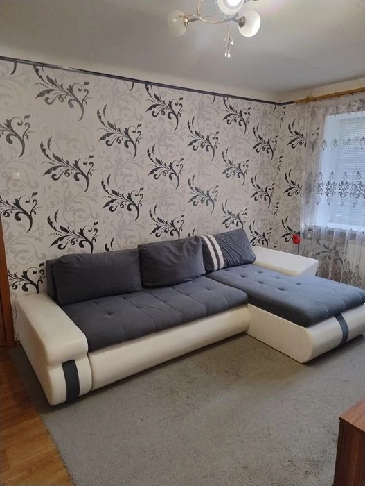 Продам 2 комнатную квартиру, метро 23 Августа, Павлово Поле