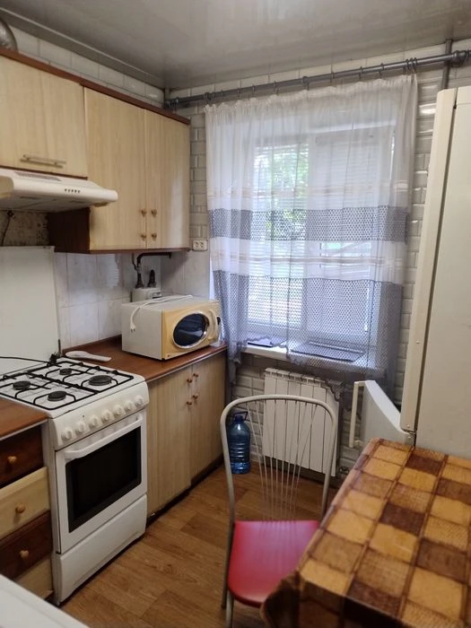 Продам 2 комнатную квартиру, метро 23 Августа, Павлово Поле