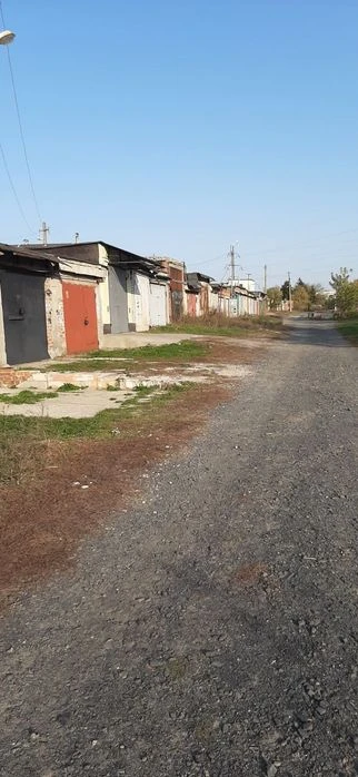 Гараж капітальний цегляний