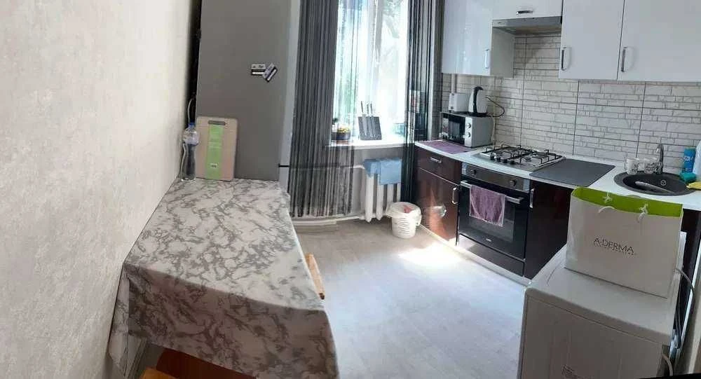 В продаже квартира на 6 ст. В. Фонтана / Клубничный пер.