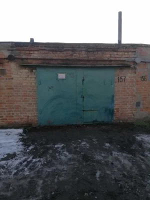 Продам гараж, Інститут зв'язку