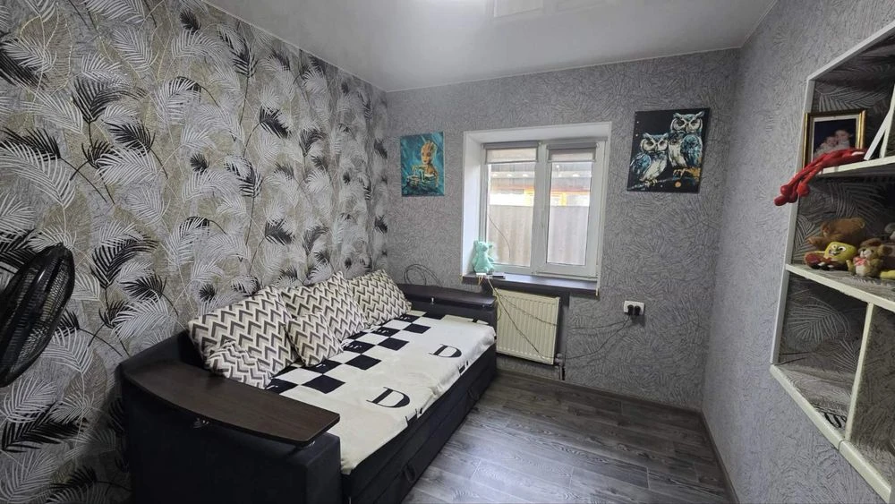 Продам частину будинку в районі Півзаводу !