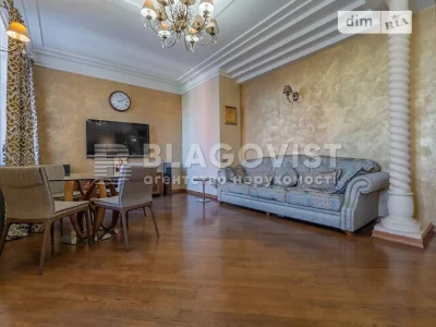 Продаж 3к квартири 130 кв. м на вул. Дмитрівська 66А • ID 34