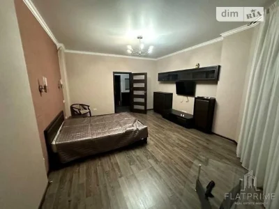 Продаж 1к квартири 56 кв. м на бул. Миколи Міхновського 14/1