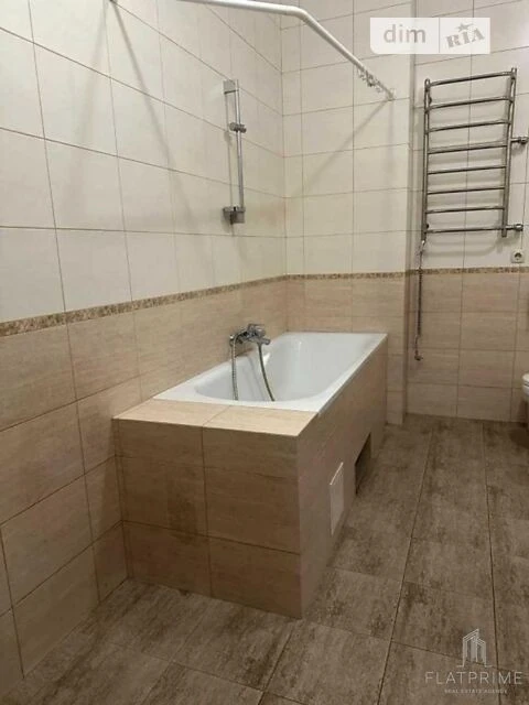 Продаж 1к квартири 56 кв. м на бул. Миколи Міхновського 14/1