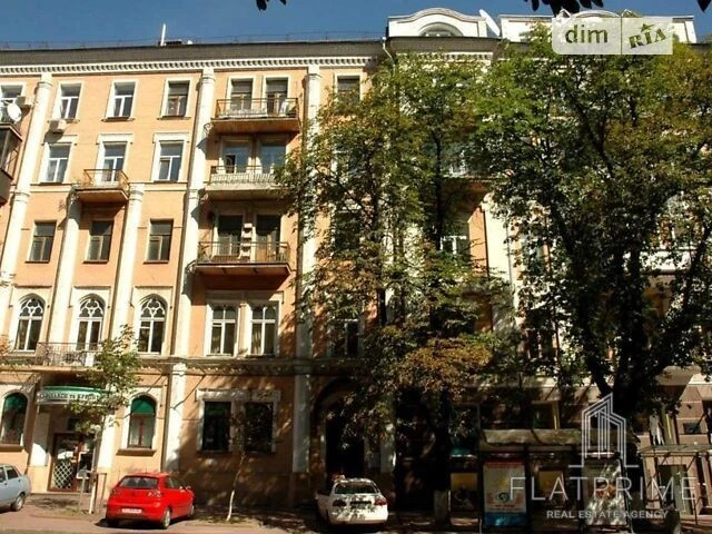 Продаж 1к квартири 43 кв. м на вул. Володимирська 37 • ID 34
