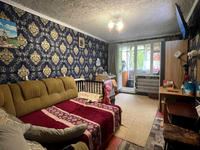 Apartment. Kharkiv, Jasmine Boulevard. (Petra Slynka)
