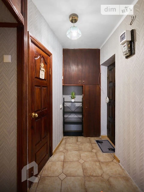 Продаж 2к квартири 42.6 кв. м на вул. Кирилівська 117 • ID 3