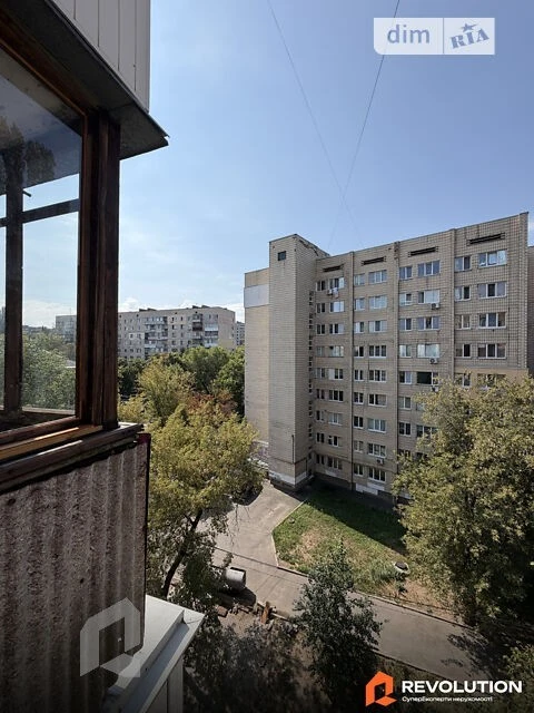 Продаж 2к квартири 42.6 кв. м на вул. Кирилівська 117 • ID 3