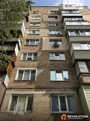 Продаж 2к квартири 42.6 кв. м на вул. Кирилівська 117 • ID 3