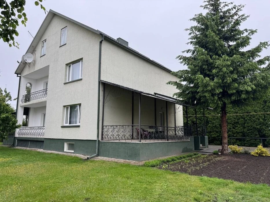 Продаж будинку 2 поверхового
