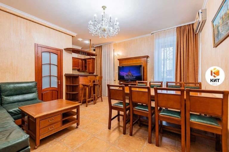 4 rooms, 72 sq. m., Center (Office, Sumskaya St. 73, Sumy Market) 133510