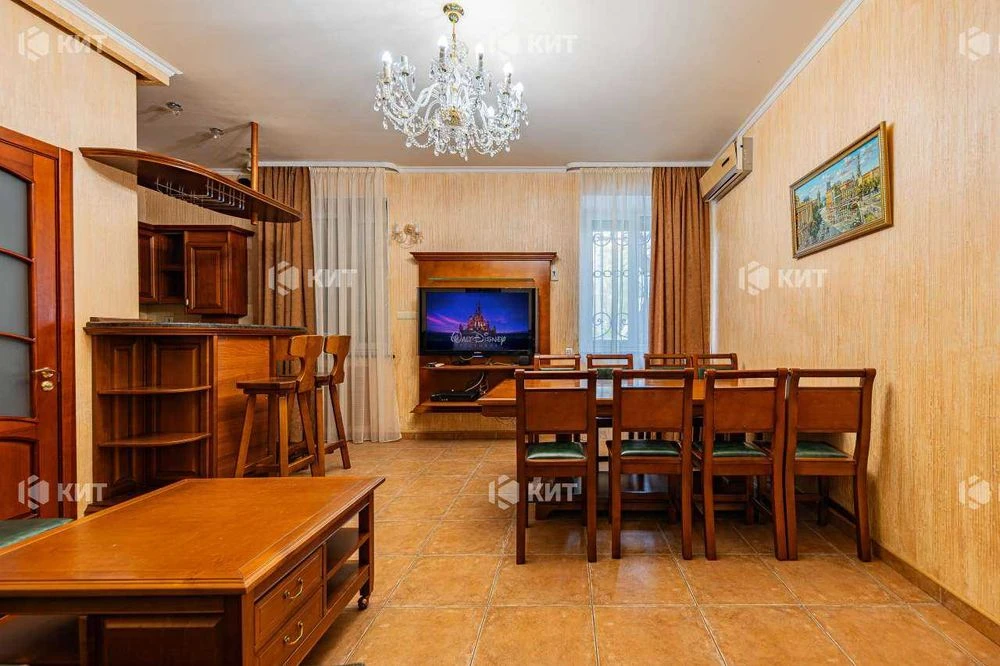 4 rooms, 72 sq. m., Center (Office, Sumskaya St. 73, Sumy Market) 133510