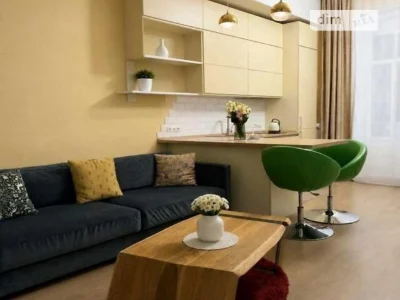 Продаж 1к квартири 39.2 кв. м на вул. Богдана Хмельницького