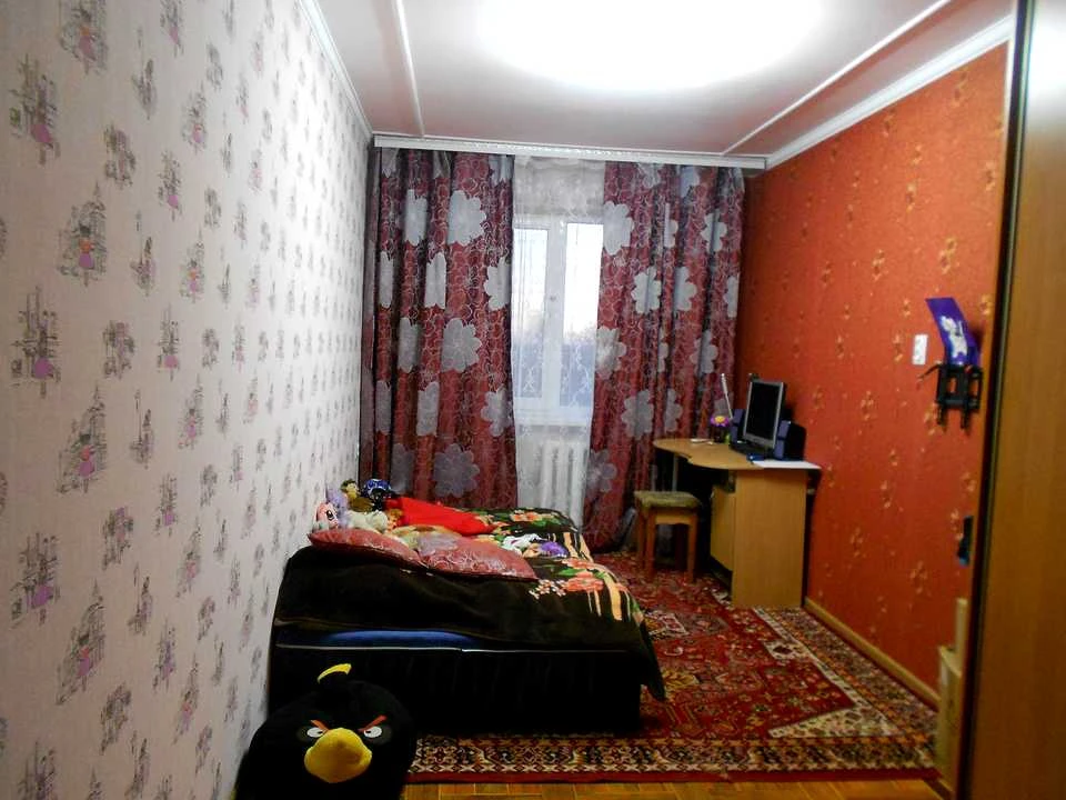Apartment. Kharkiv, Newtona St.