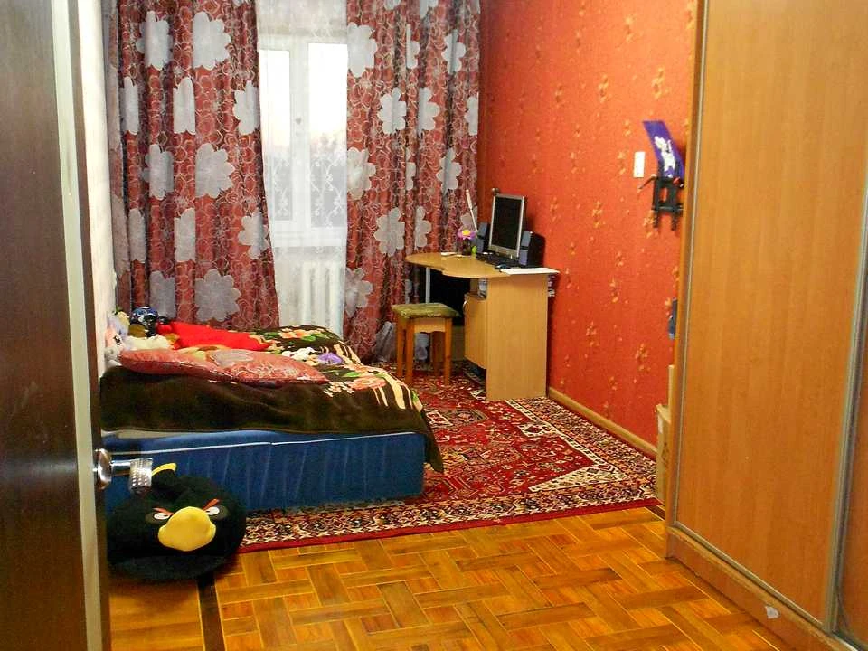 Apartment. Kharkiv, Newtona St.